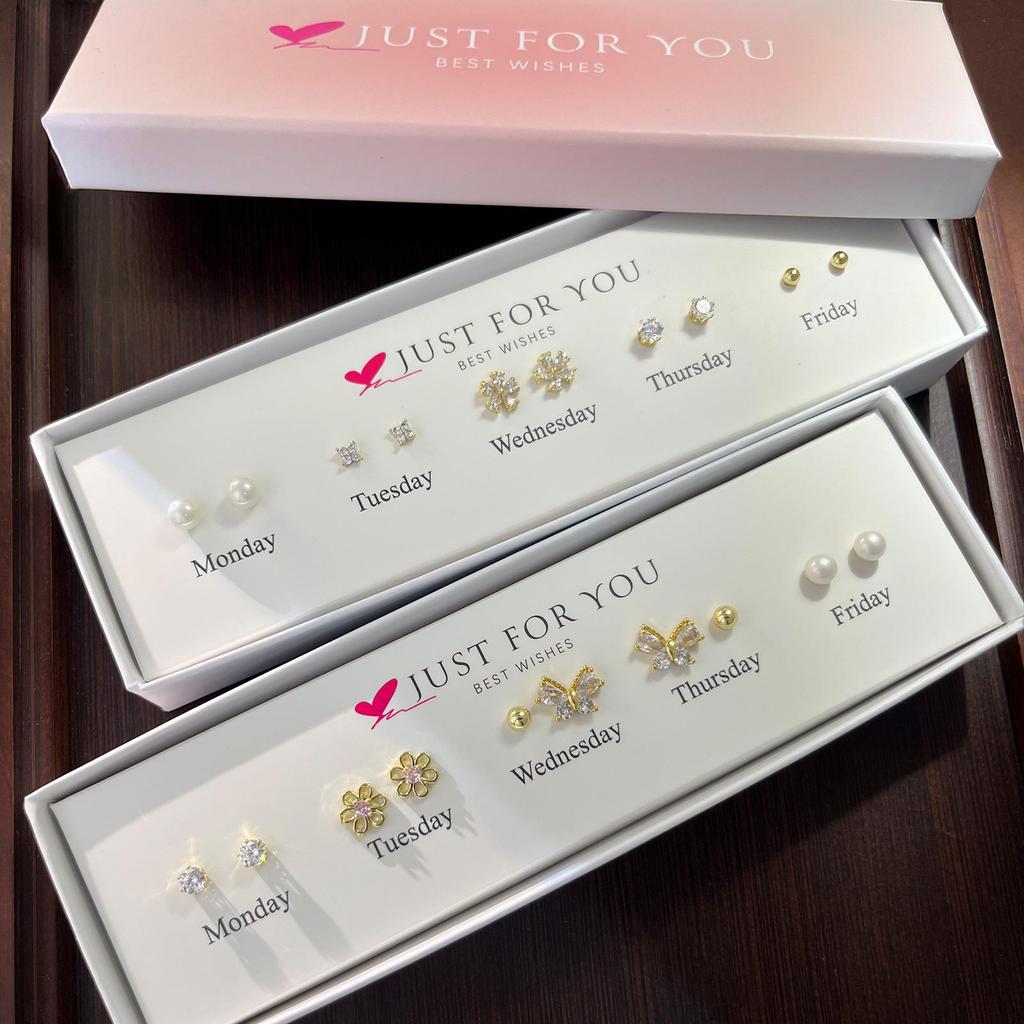Heart-Shaped Flower & Butterfly Stud Earrings Ear Cuff - Cute Women's Jewelry