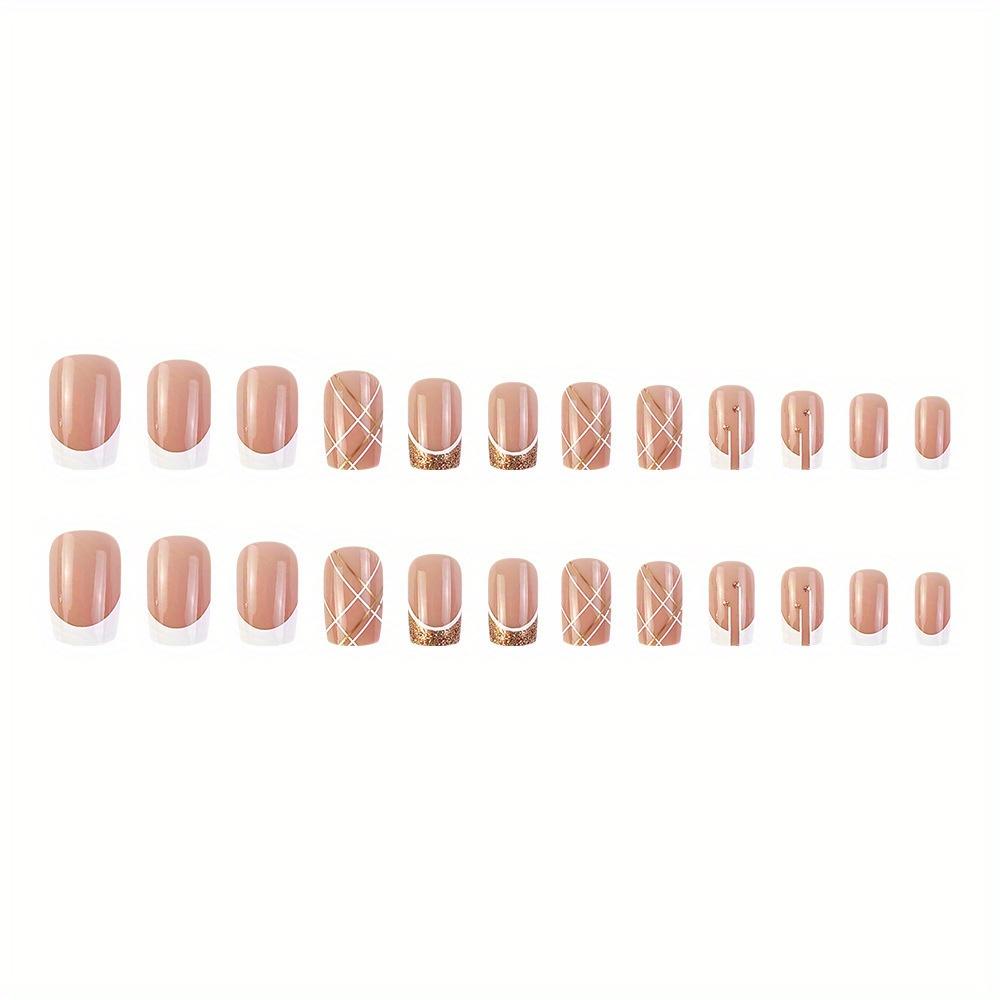 24 Stück Neuer Kurzer Stil Quadratisch Mode Französische Linien Goldrand Einfacher Stil Nagelpflaster Falsches Nagelpflaster für Mädchen und Frauen