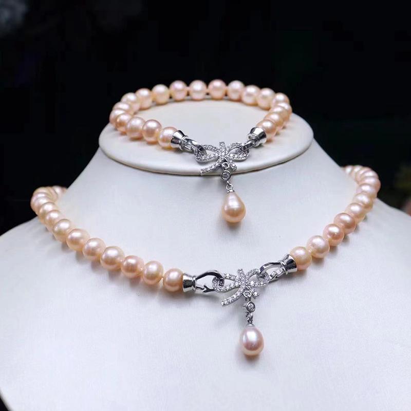 Elegant 8-9mm Freshwater Pearl Necklace Set: Fashionable and Modern Design 8-9mm