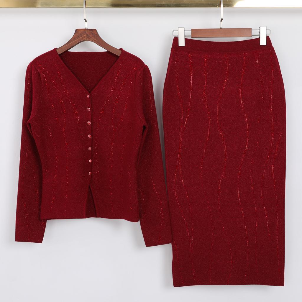High-end quality in-stock spring and autumn new knitted internet-famous long-sleeve top + hip-hugging skirt set for women, 2619