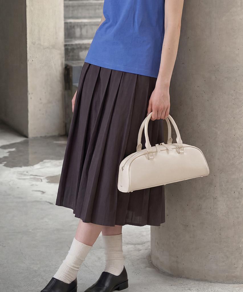 Prends Soin De Toi Half Moon Tote Bowling Bag Cream