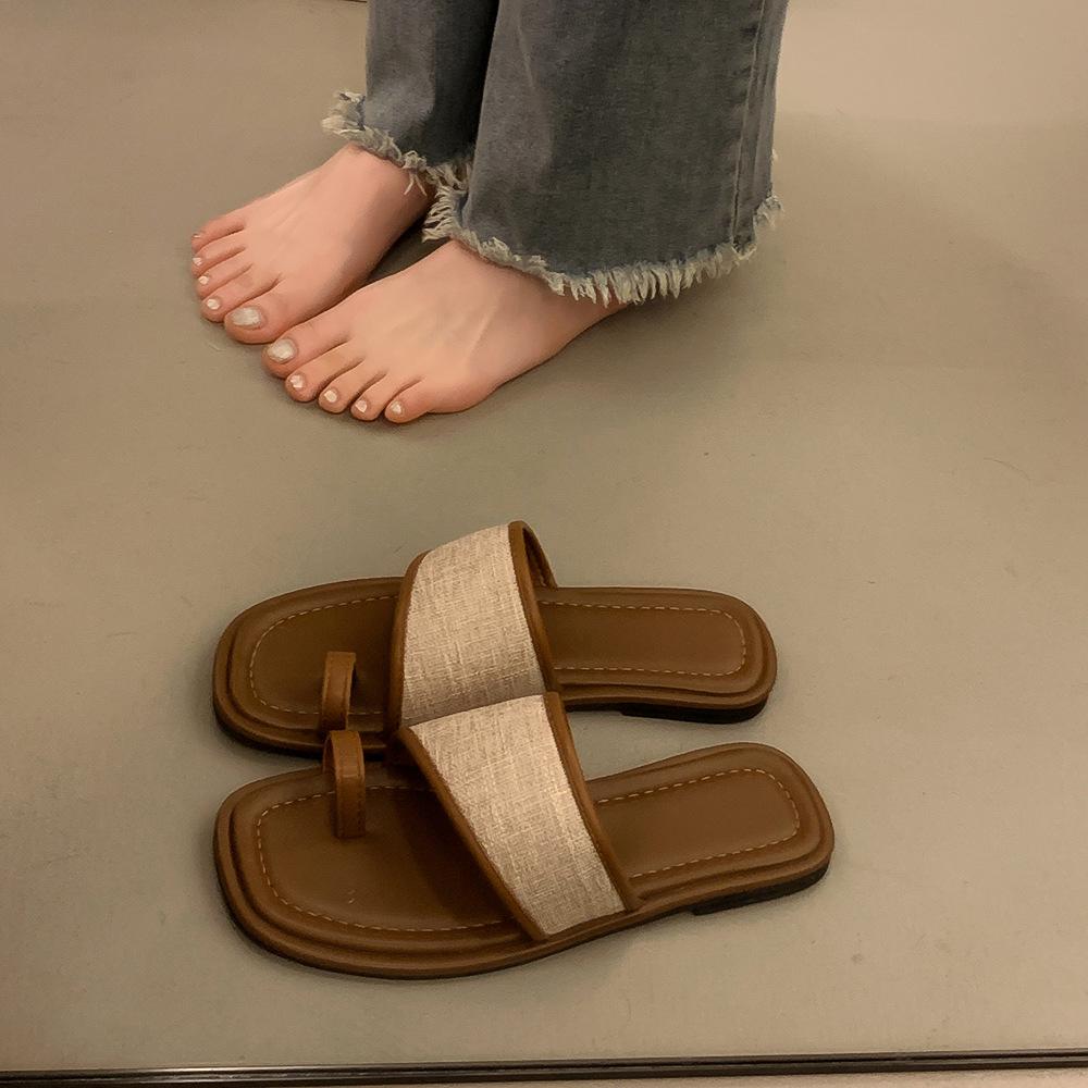 Set of toe cool slippers for women to wear summer new soft-soled simple flat sandals