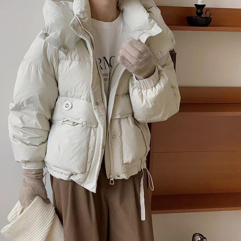 Small Hooded Down Jacket Women's 2024 Winter Sweet Design Sense Round Button Warm White Duck Down Bread Clothing