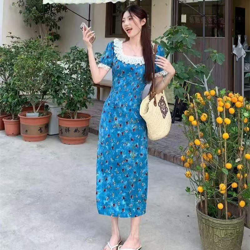 Square neck lace splicing blue floral dress, new short-sleeved long dress in summer, popular skirt women's clothing