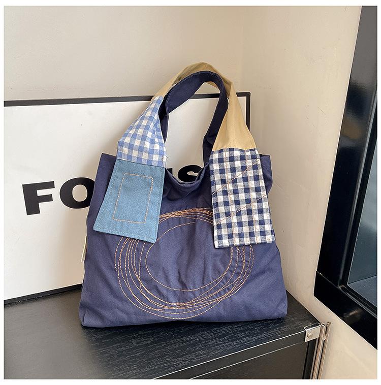 Embroidered Canvas Bag Women's Large-capacity New Summer Versatile Casual Shoulder Bag College Student Tote Bag