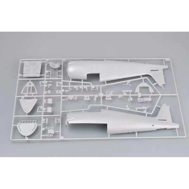 trumpeter 02256 1/32 US F6F-3 Hellcat fighter jet Plastic assembly model