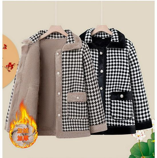Mom's Stylish Fleece-Lined Thickened Jacket 2025: Autumn/Winter Slimming Cotton Coat for Middle-Aged Women