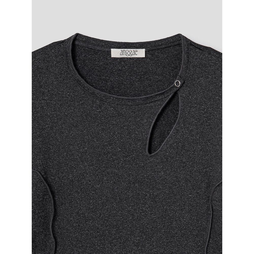 Anggae Snapped Triangle Neck Tshirt Gray