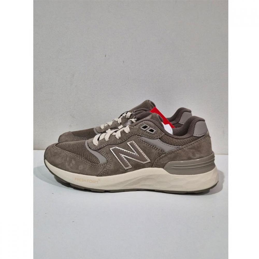 

New Balance Women S Walking 880 V7 Ww880bd7 (85)Brown/235