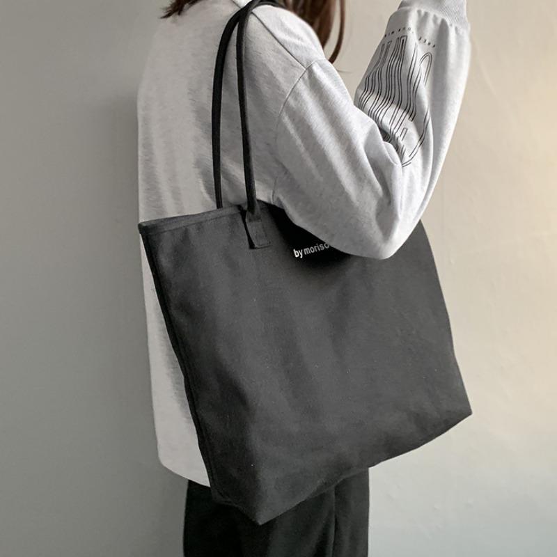 Large Capacity Canvas Bag Sports Shoulder Bag Simple Versatile Large Bag