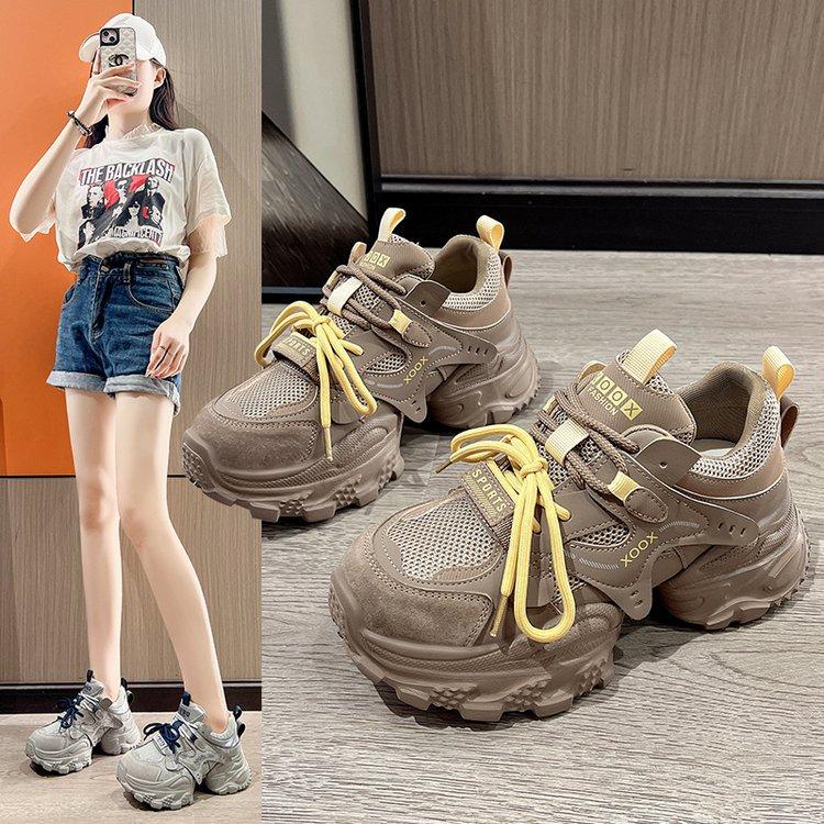 Thick-soled dad shoes women's 2025 summer new versatile breathable mesh sneakers lightweight and heightening casual little white shoes