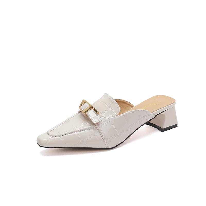 Baotou half slippers women's 2025 new summer wear niche design thick heel square head patent leather Muller shoes sandals