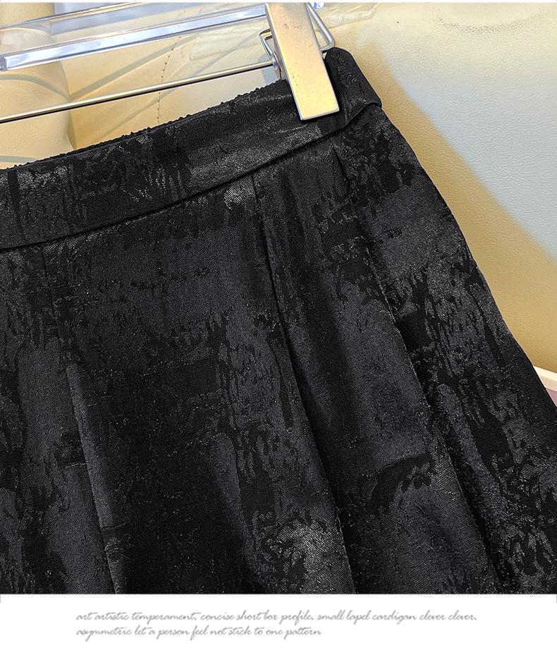 Silk Jacquard Wide-Leg Pants for Middle-Aged Women - Ethnic Style Retro Slimming Design