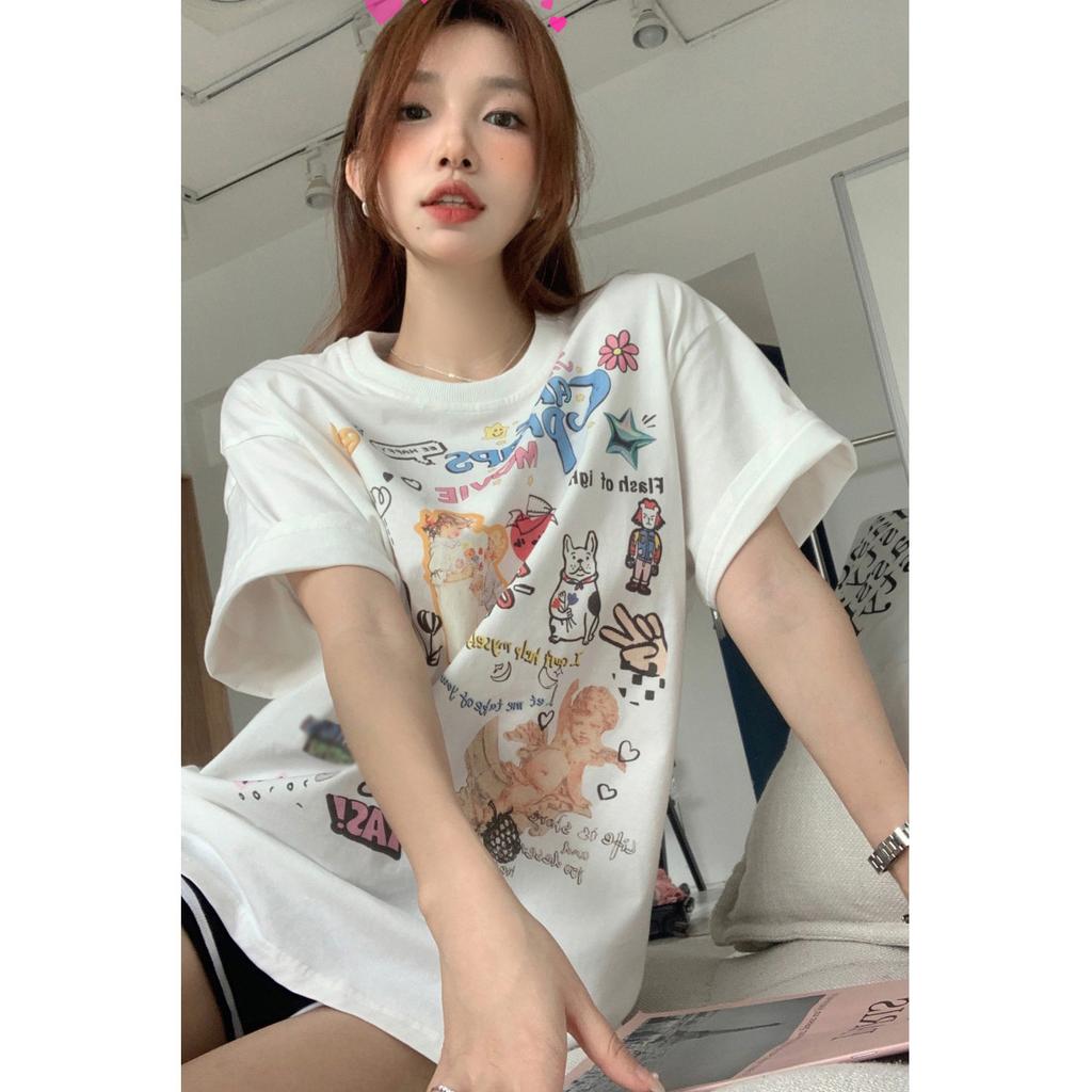 Retro Cartoon Animal Printed T-shirt for Women