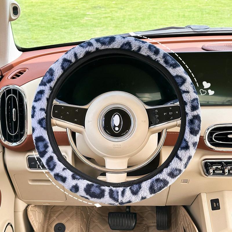 Winter Warm Plush Anti Slip Universal Car Steering Wheel Protection Cover