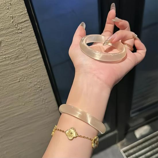 White Moonlight Cat's Eye Jade Stone Bracelet: Glowing Exquisite Gift for Her