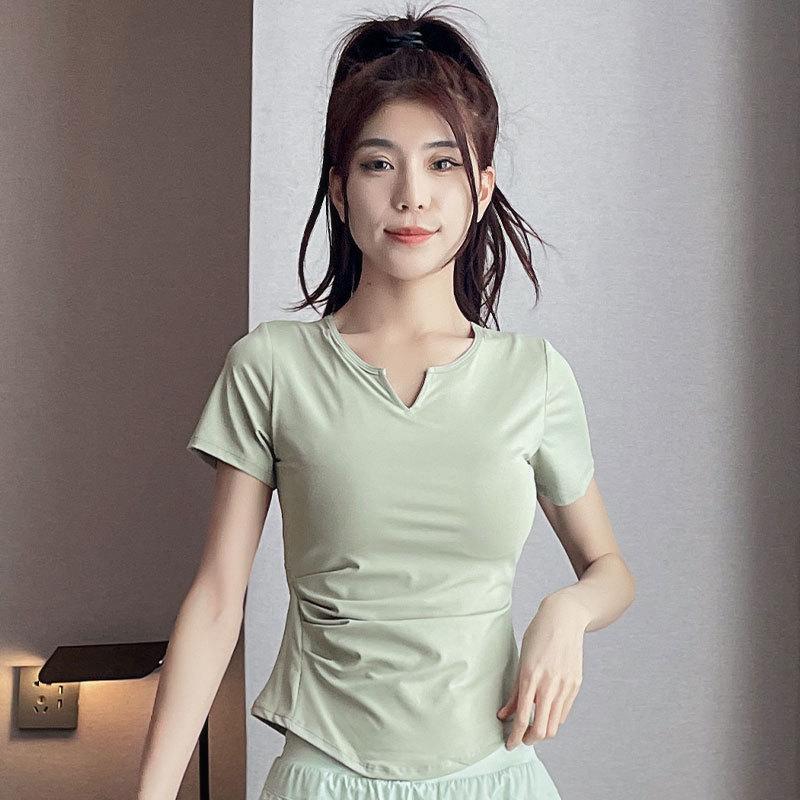 Women's Summer 2025 Quick-Dry Sports Suit: Fashionable Gym & Yoga Outfit with Anti-Exposure Shorts for Morning Runs.