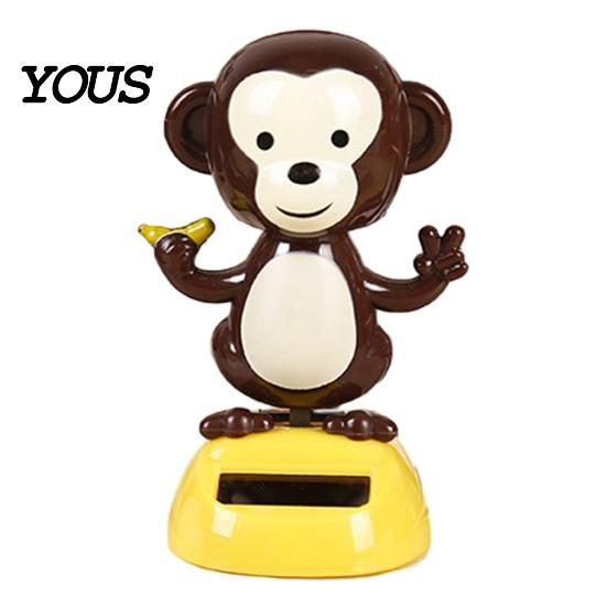 Solar Powered Car Decoration Ornaments, Shaking Head Monkey Toy, Banana Holding Colorful Dashboard Toy Figure, Swinging