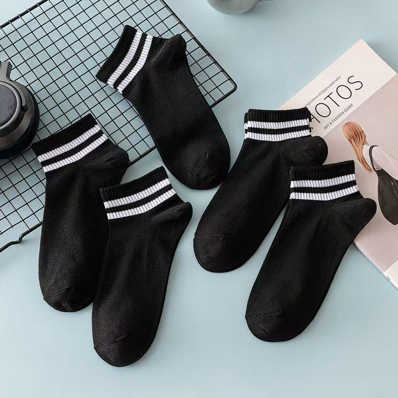 Men's Minimalist Black & White Low-Cut Socks - Spring/Autumn