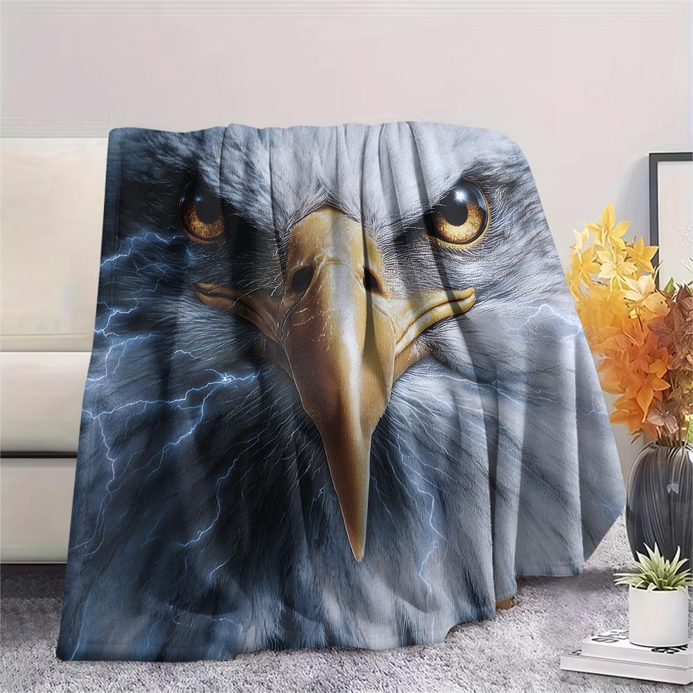 Eagle Print Flannel Blanket, High Quality Comfortable for All Seasons, Home Decor, Warmth and Comfort, Perfect for Christmas Gifts