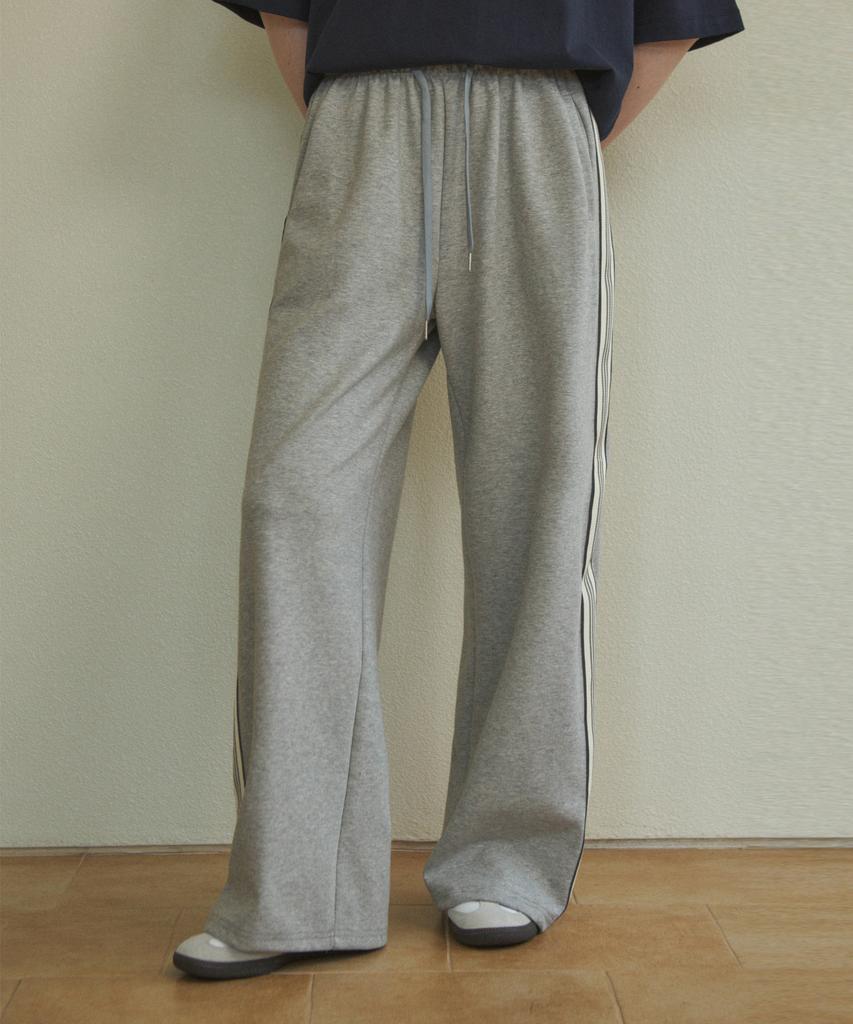 Wednesday Oasis For Woman W/Essential Line Track Pants (3 Colors)