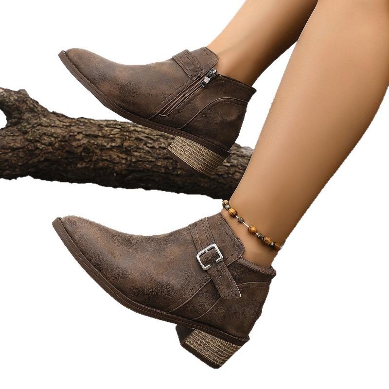 Large size autumn and winter new pointed thick heel Martin boots side zipper fashionable and comfortable short boots