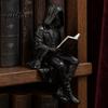 Statua Gotica Compatta Figura Oscura Fantasy che Legge Scultura Figura Incappucciata Misteriosa Ornamento per Libreria Resina Falciatore Seduto per Libreria, Scrivania
