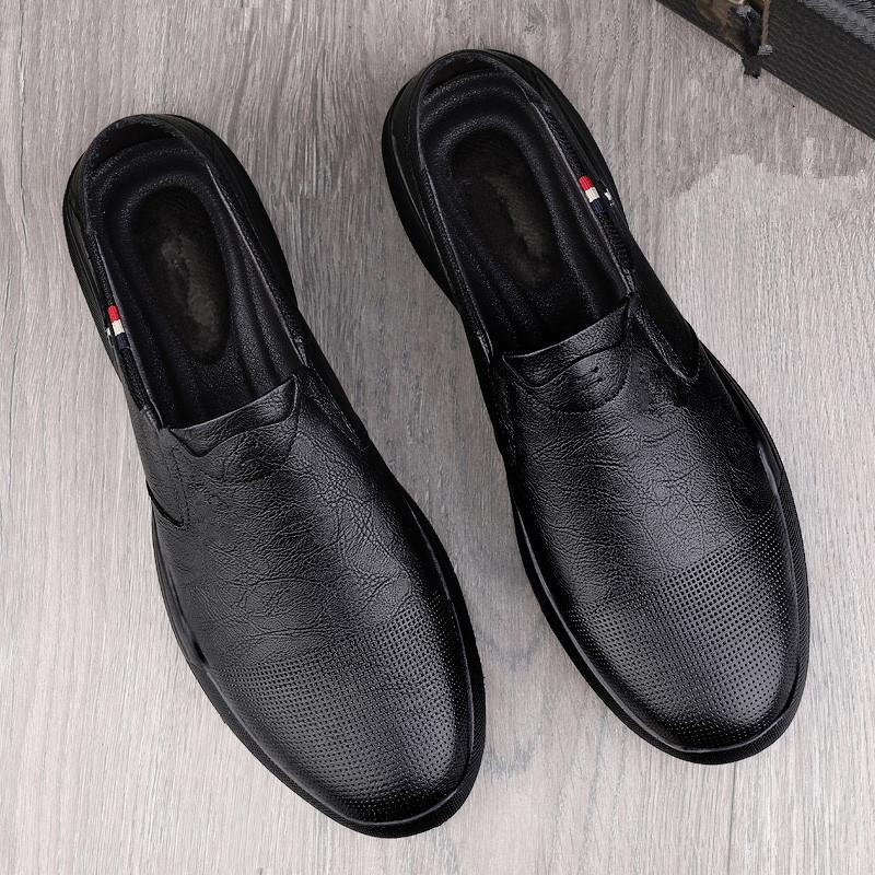Fashion Genuine Leather Mens Loafers Non Slip Walking Flats Breathable Outdoor Slip On Casual Shoes Male Driving Sneakers Business Shoes
