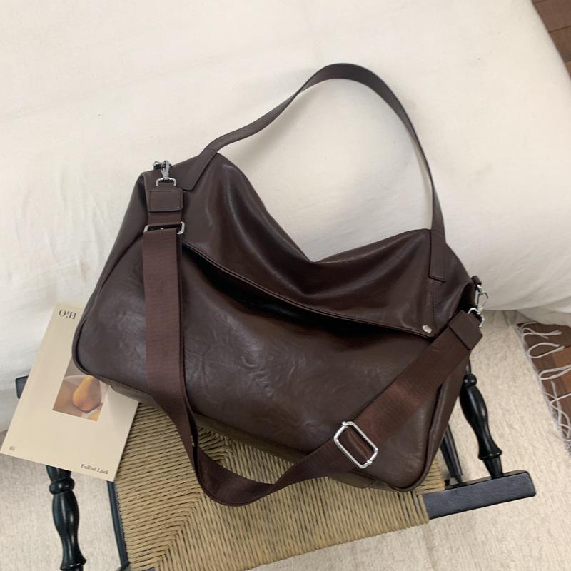 2025 New Large-capacity Tote Bag Fashion High-end Retro Bag Women's European and American Style Commuting Versatile Shoulder Bag