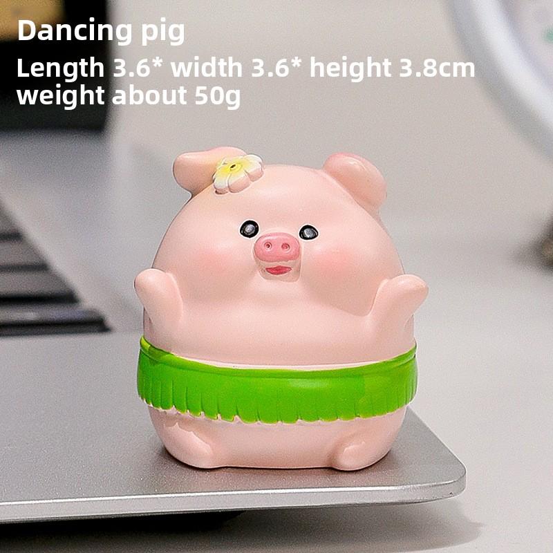 Creative Holiday Leisure Piggy Cartoon Figurine Handcrafted Toy Car Decorative Item for Tabletop Decoration, A Soothing Decorative Item.