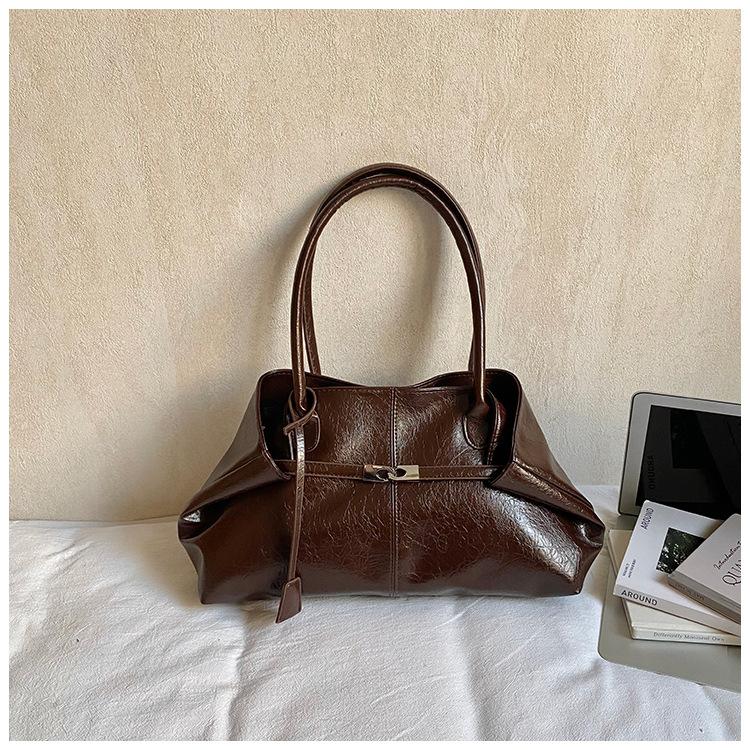 

2026 New Large Capacity Soft Leather Pleated Women s Handbag Retro Commuter Tote Bag Quality Single Shoulder Slant Bags кофейный