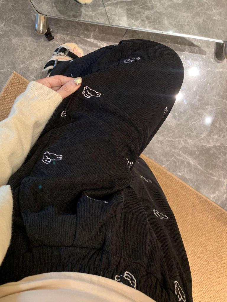 Women's Plus Size Retro Corduroy Rabbit Embroidery Straight-Leg Pants for Autumn Winter