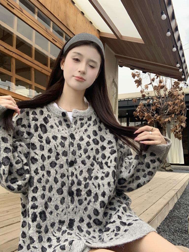 Autumn Winter Leopard Print Women's Sweater Cardigan Loose Thick Knit High-End Top Outerwear for Women