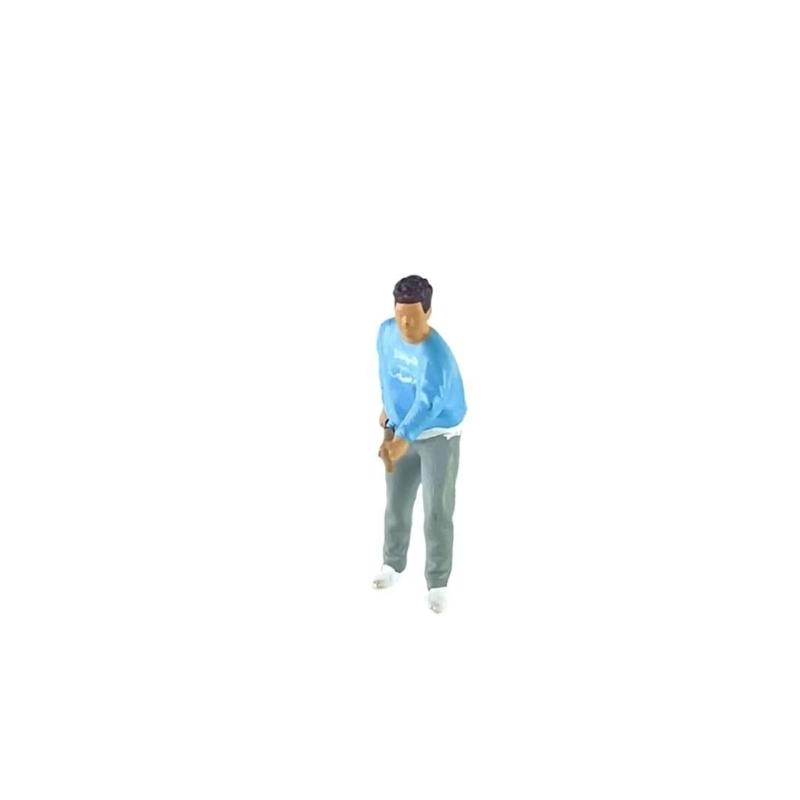 Miniature Billiard Player Resin Figurine Sculpture Dioramas Model Great For Collectibles And Tabletop Display Decoration