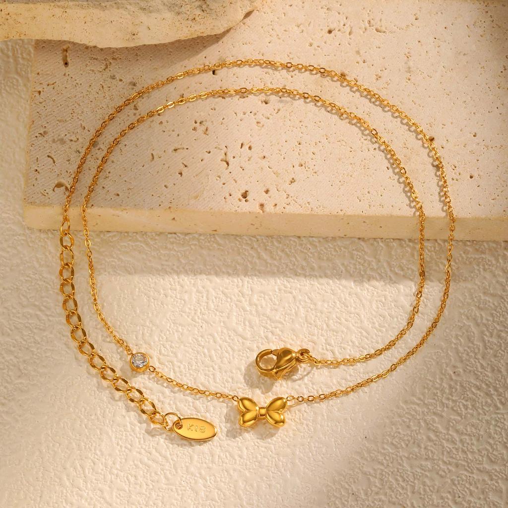 Minimalist Zircon Bowknot Pendant Necklace for Women, 18K Gold Plated Stainless Steel Necklace, Waterproof Jewelry Accessories
