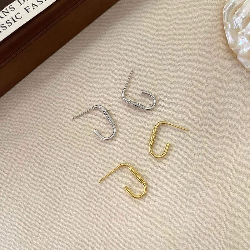 Trendy U-shaped Earrings Everyday