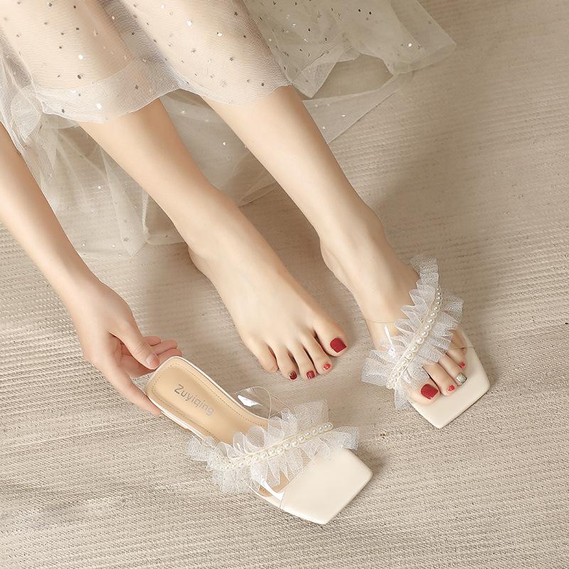 

Fashion pearl strings transparent slippers women low heel lace ruffles sandalias mujer clear band flip flops summer slides big size 43 39 абрикосовый