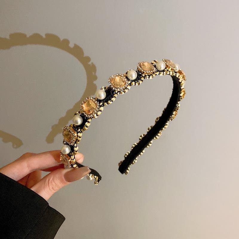 Rhinestone Pearl Korean Anti-Slip Headband: Fashionable, Versatile Hair Accessory for Women