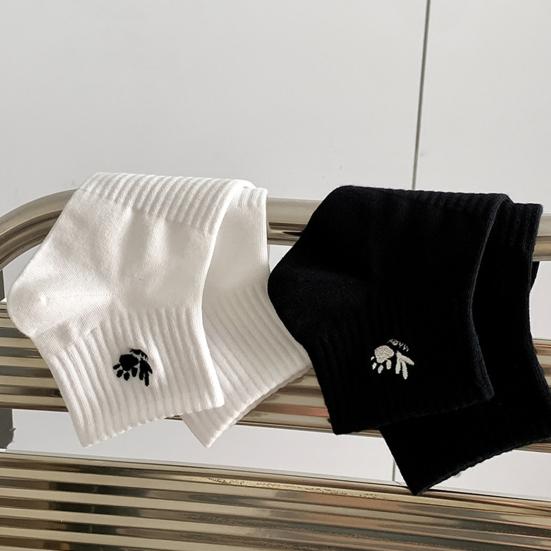 1 Pair Men Cotton Ankle Socks Low-tube No Odor Solid Color Embroidery High Elasticity Anti-slip Sweat-absorption Anti-shrink Sports Four Season Socks