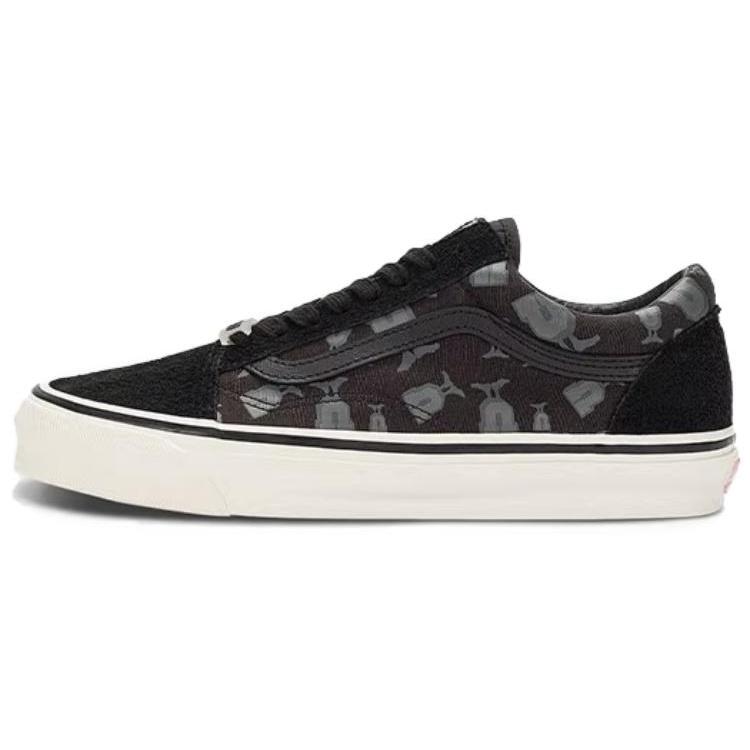 Vans x Undefeated Old Skool Black Men s VN0A4P3XBMA EU 42