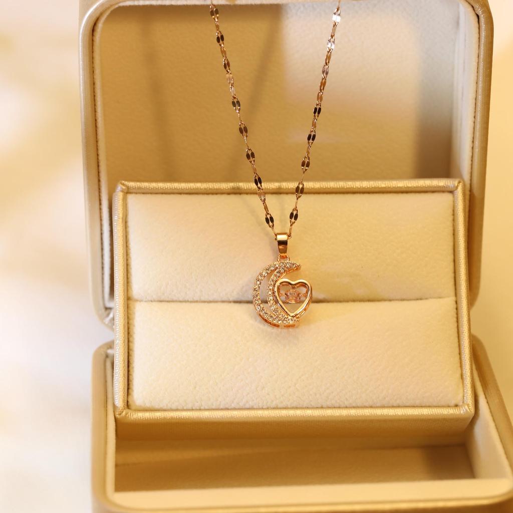 Exquisite Zircon Moon & Heart Women's Clavicle Necklace