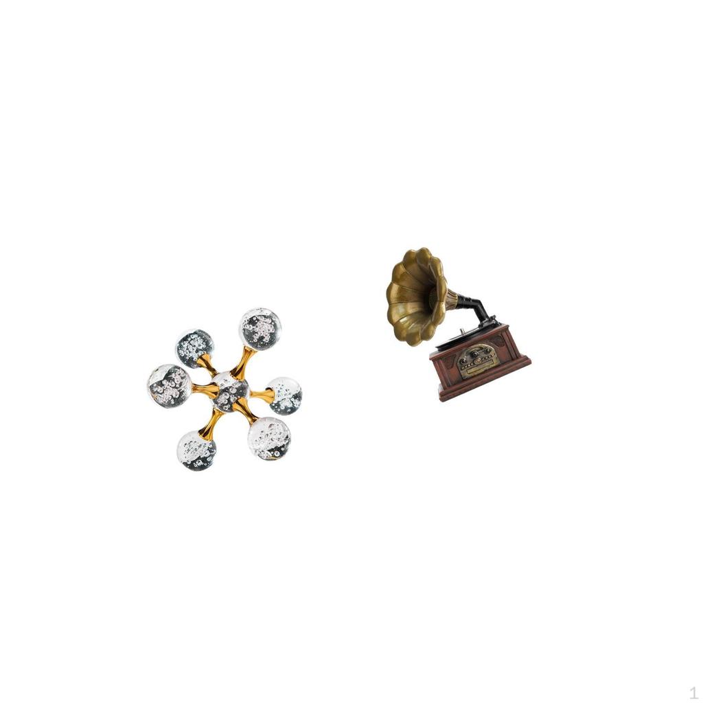 Modern Figurine Collectible Vintage Statue Decorative Sculpture for Desk Office Shelf Living Room