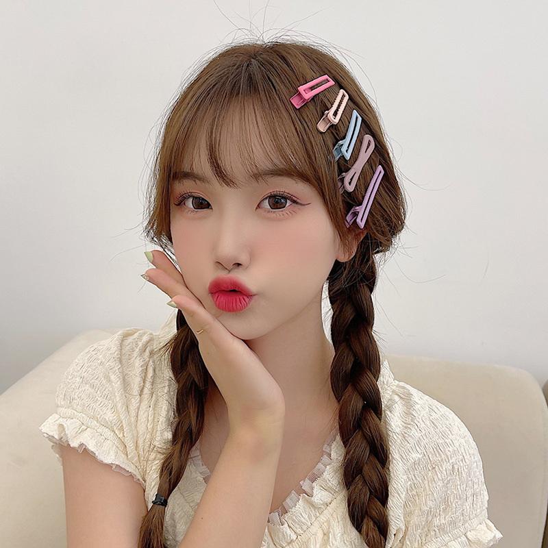 Bold Wavy Side Candy-colored Hairpin Alloy Solid Style for Casual to Dressy Outfits
