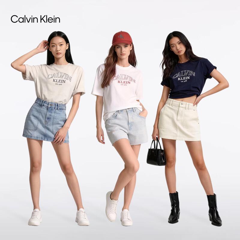 Calvin Klein Jeans Women's CK Logo Print Round Neck T-Shirt