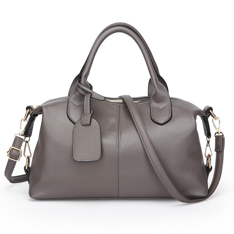 Large Capacity Portable Women's Bag Korean Version of Solid Color Simple Single Shoulder Crossbody Bag Commuter Leisure Tote Bag Tide