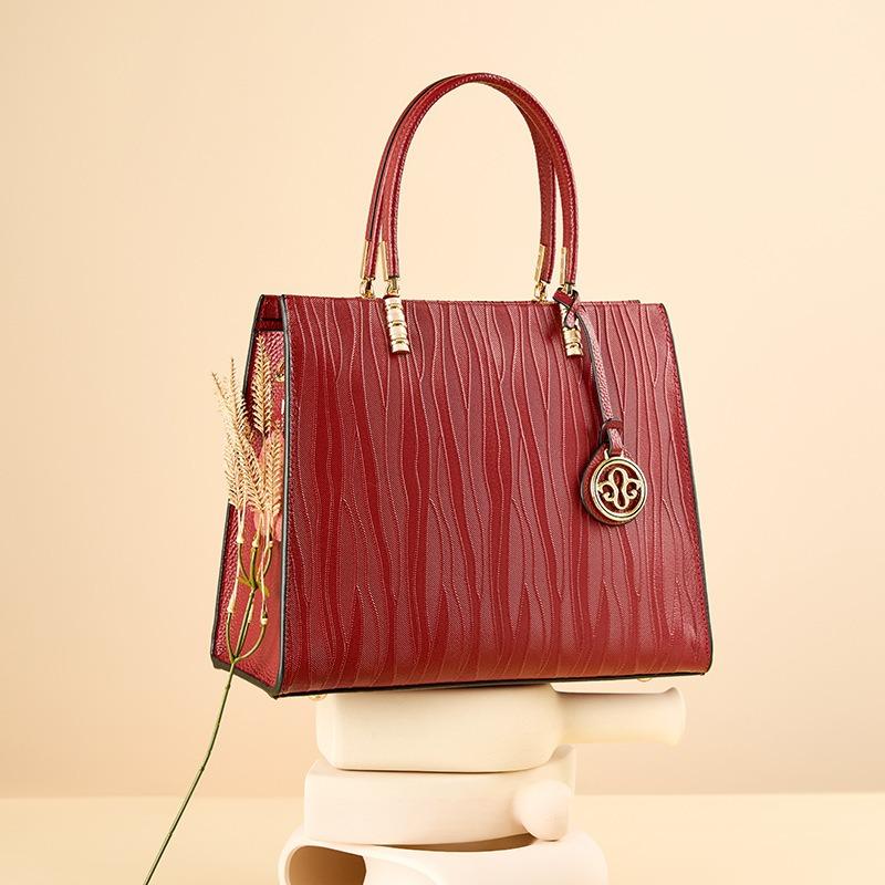 New women's bags versatile bags spring and summer fashion large capacity women's genuine leather mother handbag