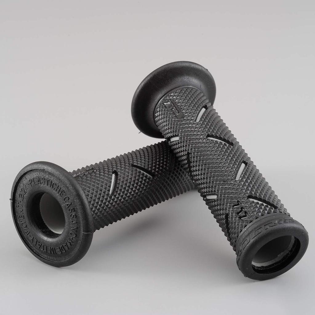 Daytona PROGRIP Motorcycle Grip for Handlebar Diameter 122mm Gel End Penetration 717 Type Gray 98041 22.2 Anti-vibration