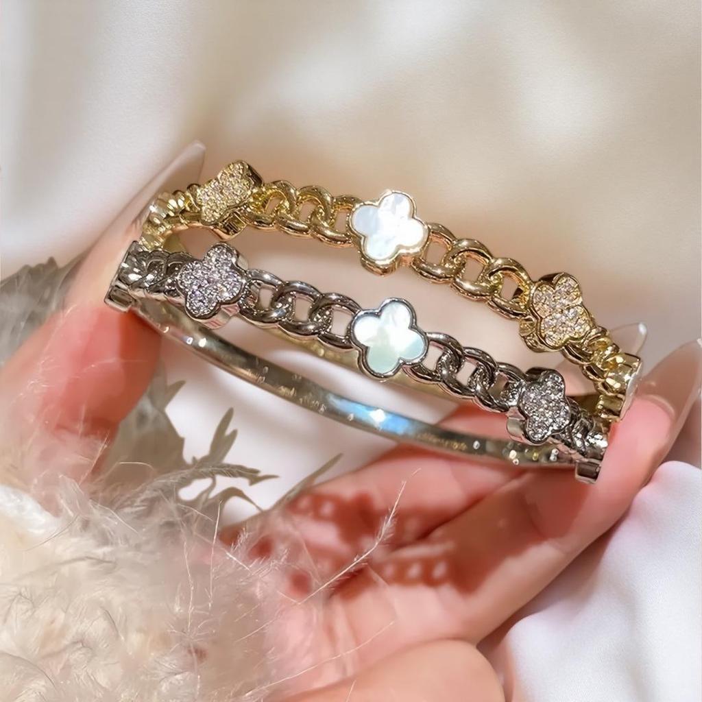 Cross Flower Zircon Bracelet: Light Luxury Mother-of-Pearl Four-Leaf Clover Jewelry