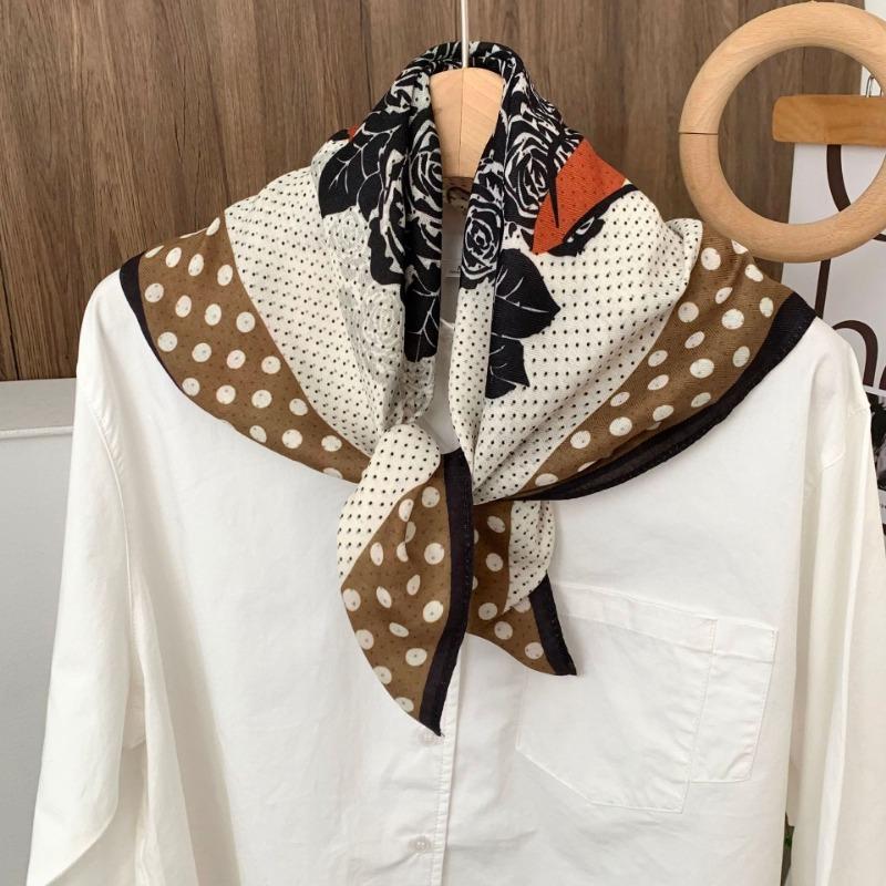Square scarf new neck scarf scarf small shawl travel bag headscarf versatile cashew flower silk scarf