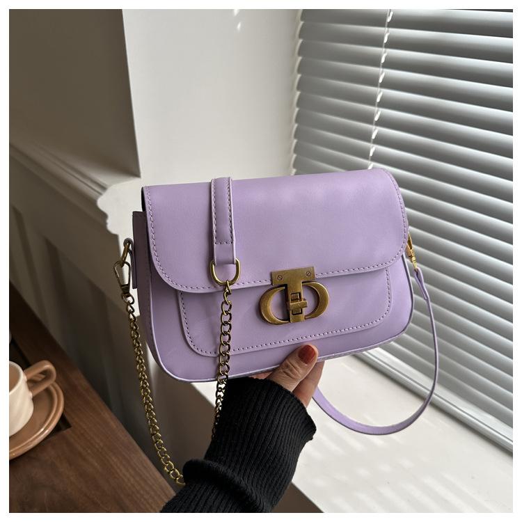 

Модная сумка в стиле ретро для женщин 2024 года, весна, новая, простая, модная, маленькая, квадратная сумка, нишевая, повседневная, простая сумка через плечо фиолетовый